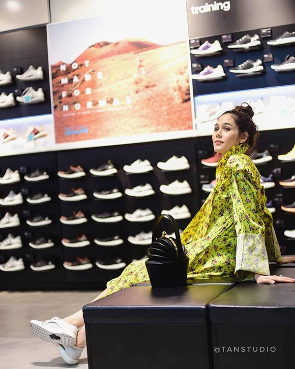 ชมพู่ อารยา 