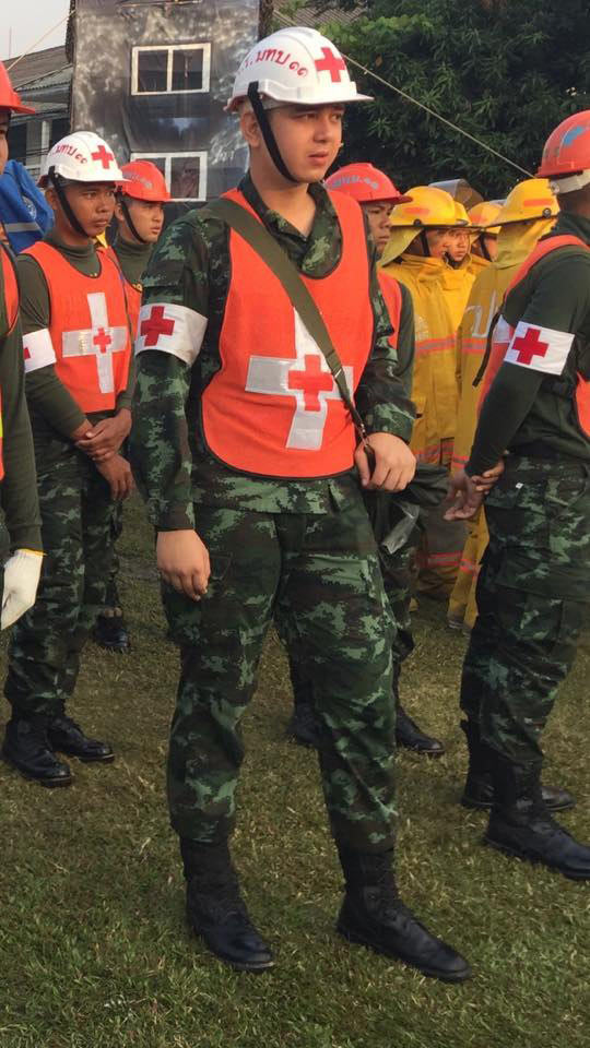 ชิน ชินวุฒ ชาโน แพมเบอร์เกอร์ กวิน 3.2.1