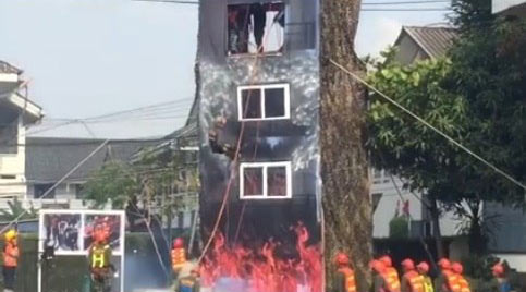 ชิน ชินวุฒ ชาโน แพมเบอร์เกอร์ กวิน 3.2.1