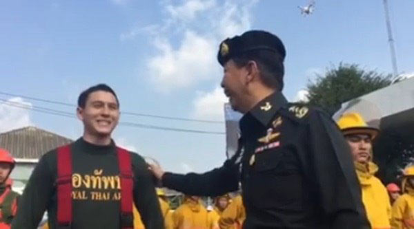 ชิน ชินวุฒ ชาโน แพมเบอร์เกอร์ กวิน 3.2.1