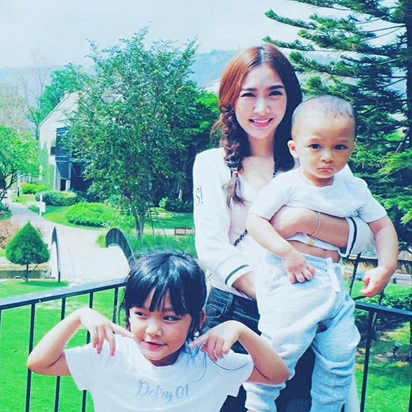 เอ๊ะ จิรากร หน้ากากอีกาดำ