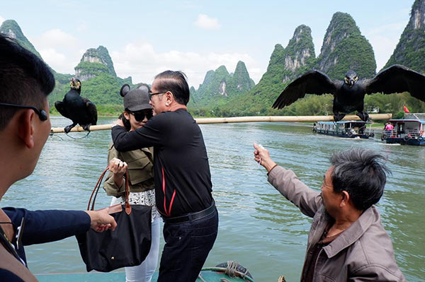 ยุวเรต ศรุตานนท์ สันต์ ศรุตานนท์