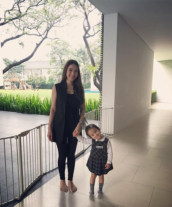 น้องปีใหม่ ลูกสาวแอฟ ทักษอร