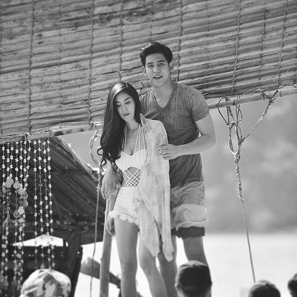 โซ่เสน่หา