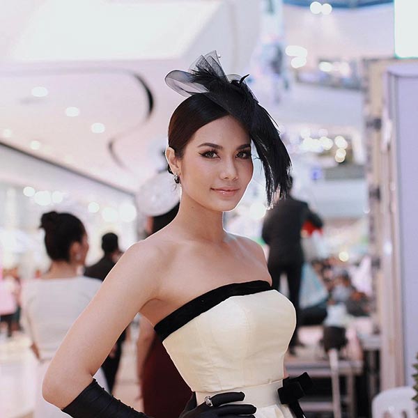 น้ำตาล ชลิตา ฝ้าย สุภาภรณ์ 