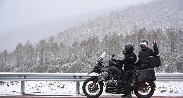 แพทตี้ พิมพาภรณ์ เจ็ท ณัฐพงศ์