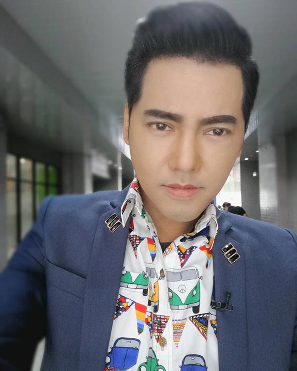 ดีเจเจ๊แหม่ม 