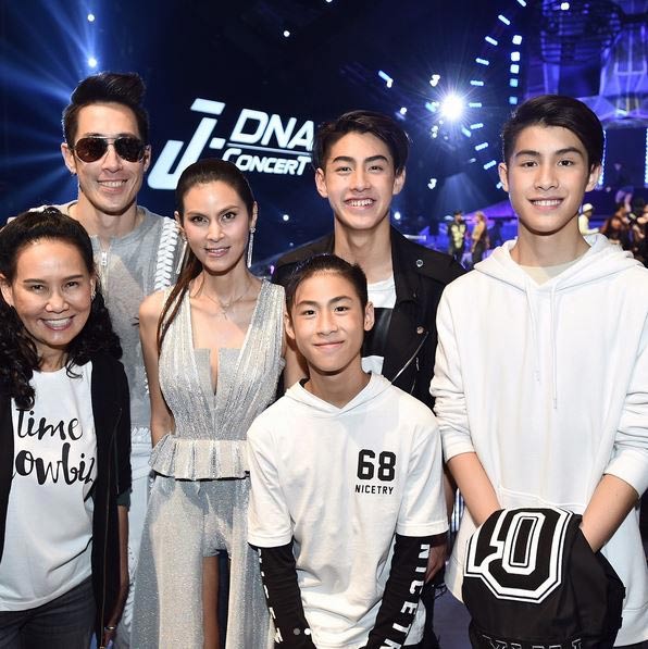 ปิ่น เก็จมณี เจ เจตริน