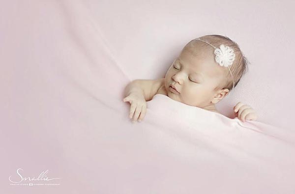 น้ำฝน กุลณัฐ