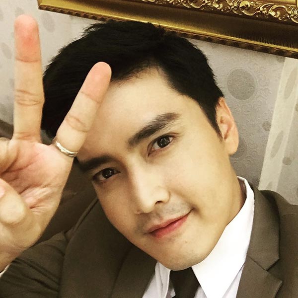 เขตต์ ฐานทัพ 