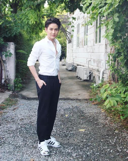 กอล์ฟ ขวัญ