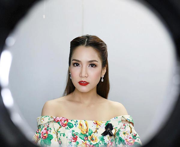 จั๊กจั่น อคัมย์สิริ 