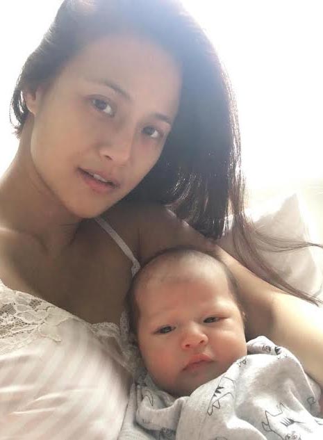 น้ำฝน กุลณัฐ