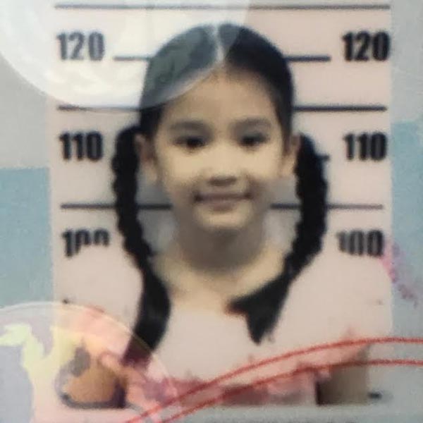 หญิง นราวัลย์