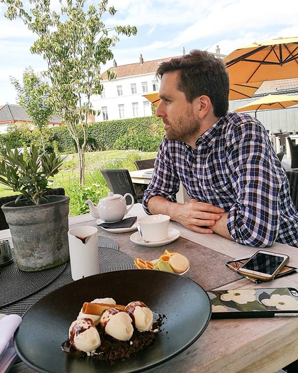 ครูลูกกอล์ฟ