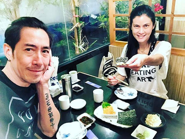 เจ เจตริน ครอบครัว