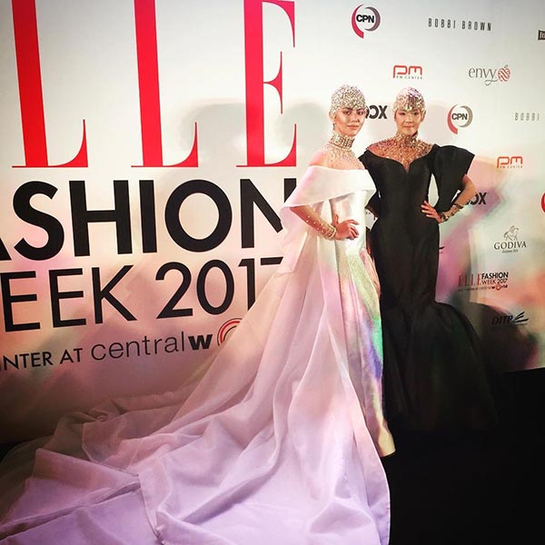 ใหม่ ดาวิกา