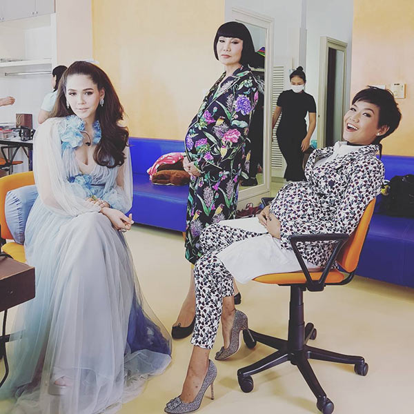 กาละแมร์ ชมพู่ อารยา