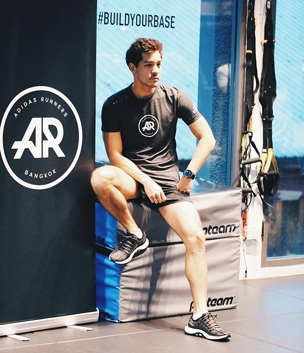 หญิง รฐา ตุลย์ ตุลยเทพ