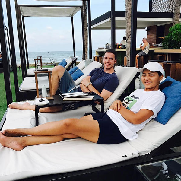 สุนารี วาวเตอร์