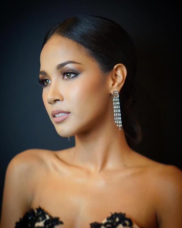 เมญ่า นนธวรรณ