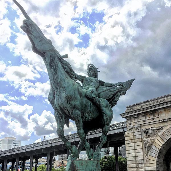 วุ้นเส้น วิริฒิพา