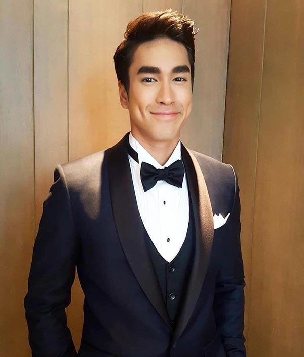 แมท ภีรนีย์