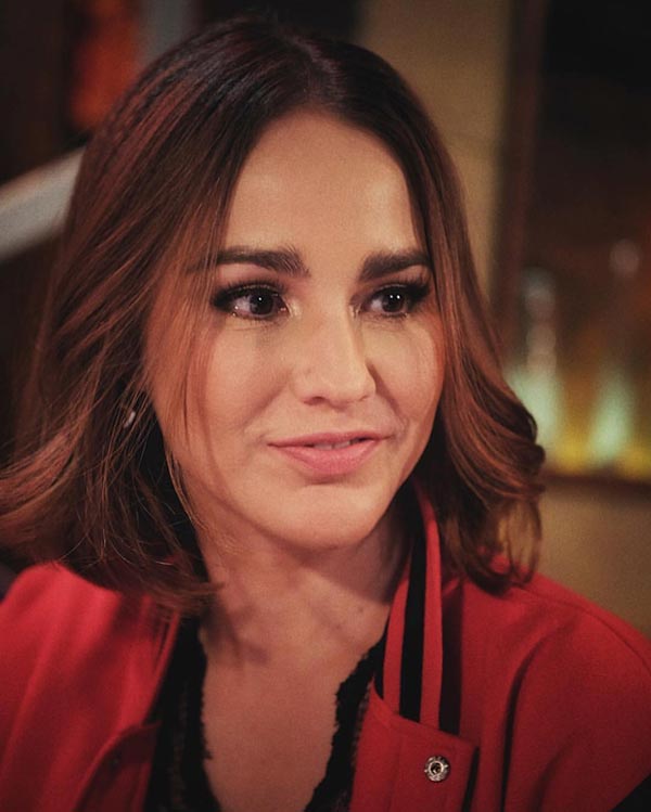 แหม่ม วิชุดา