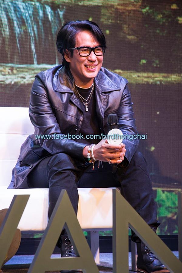 เบิร์ด ธงไชย