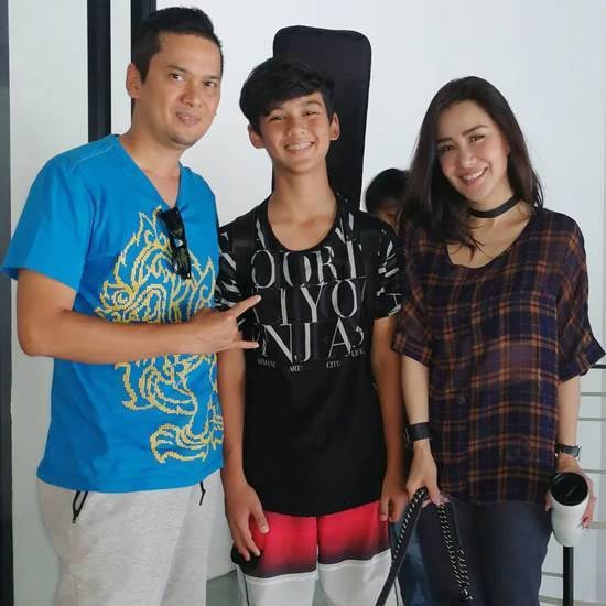 ศรราม นิโคล