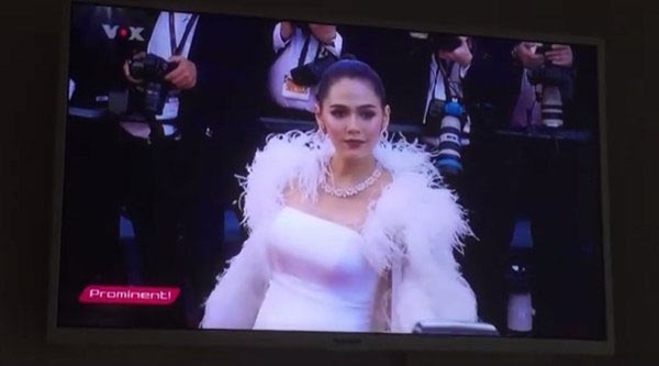 ชมพู่ อารยา