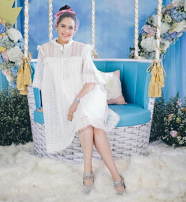 ชมพู่ อารยา