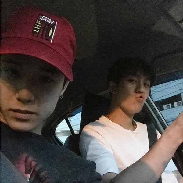 เจมส์ ธีรดนย์