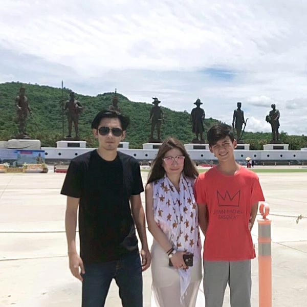 ศรราม นิโคล