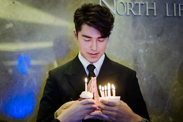 นาย ณภัทร