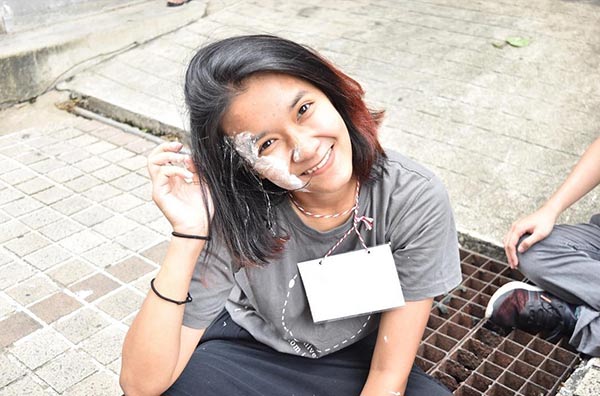 น้องฟลุ๊ค ลูกสาว สุเทพ สีใส