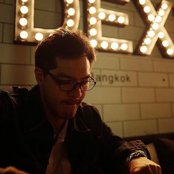 หญิง รฐา ตุลย์ ตุลยเทพ