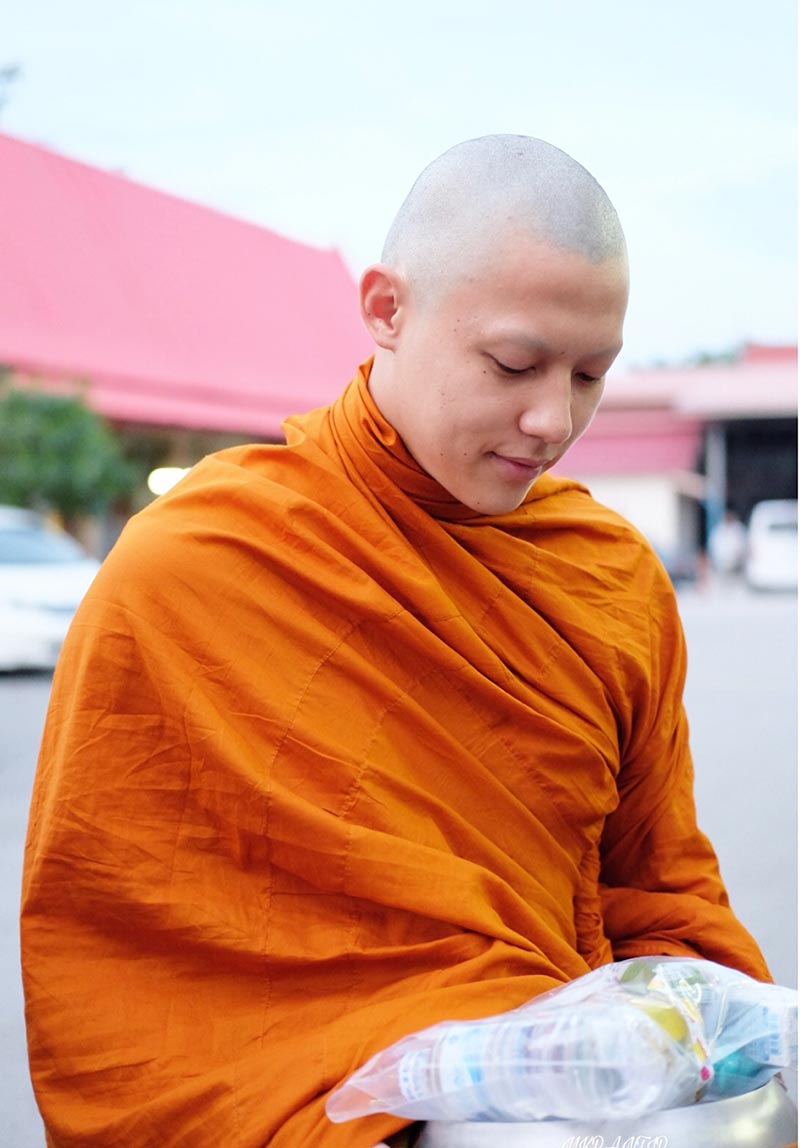 หมาก ปริญ บวช