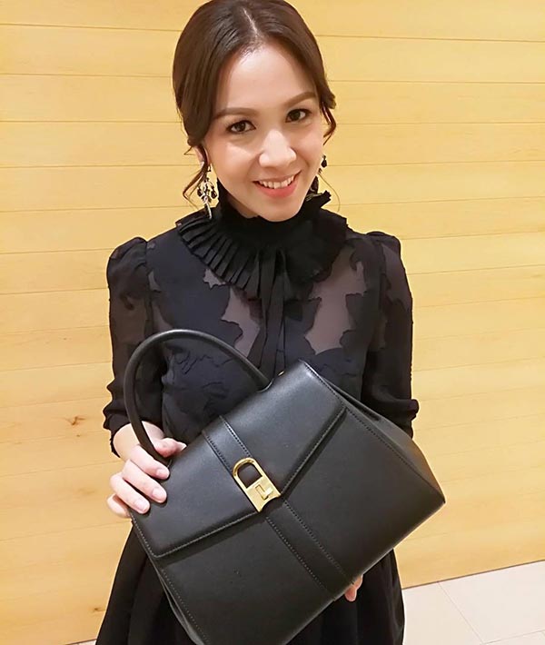 กบ สุวนันท์