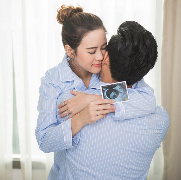 ตู่ ภพธร