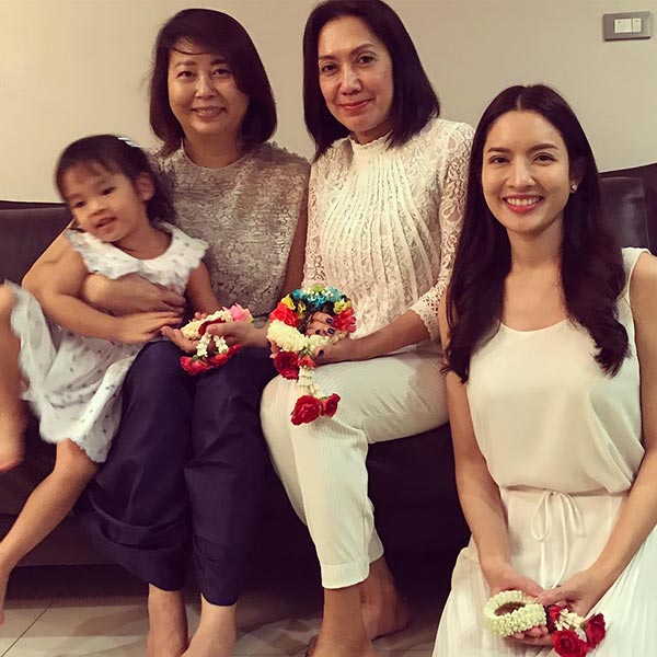 แอฟ สงกรานต์