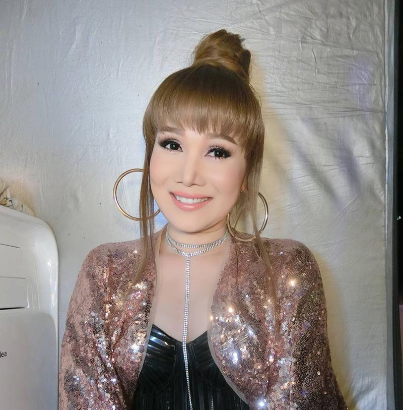 จิ้งหรีดขาว วงศ์เทวัญ