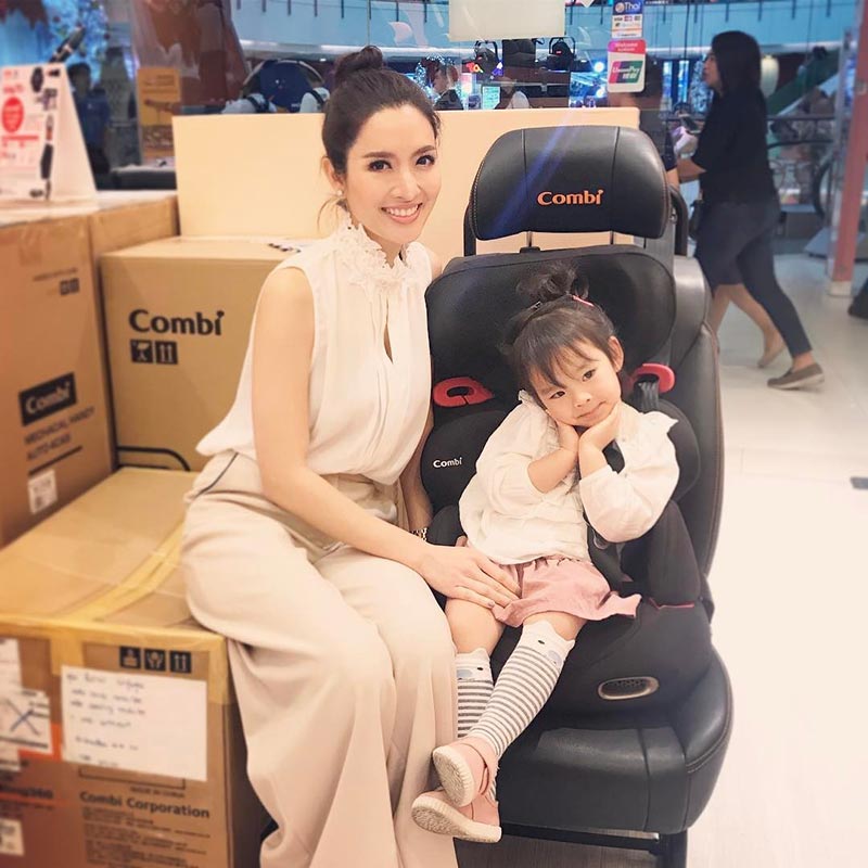 แอฟ ทักษอร น้องปีใหม่ 