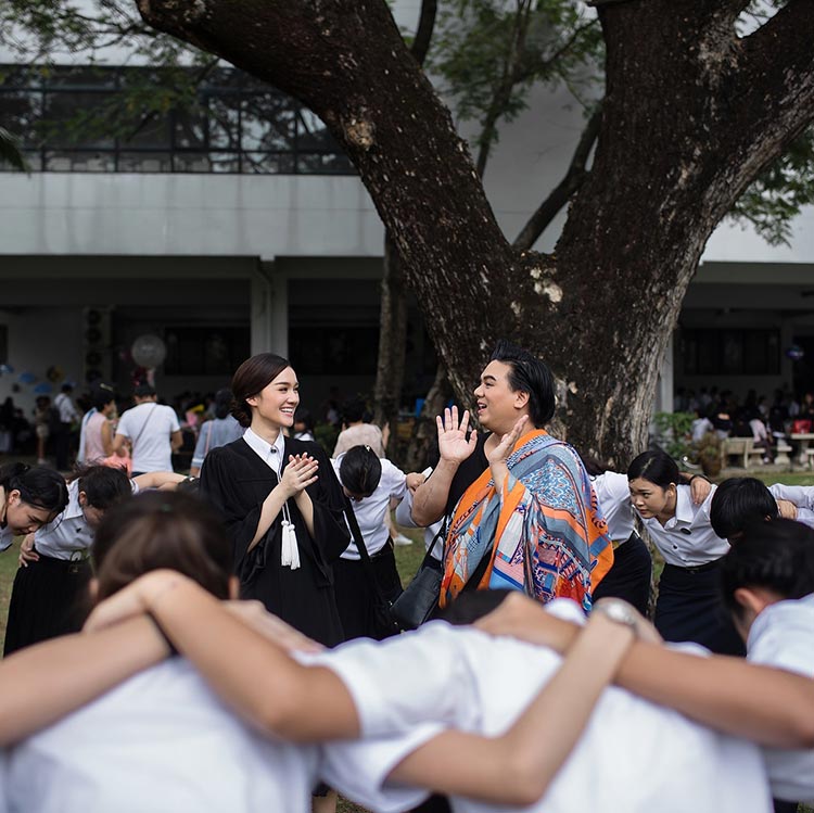 เดียร์น่า ฟลีโป รับปริญญา