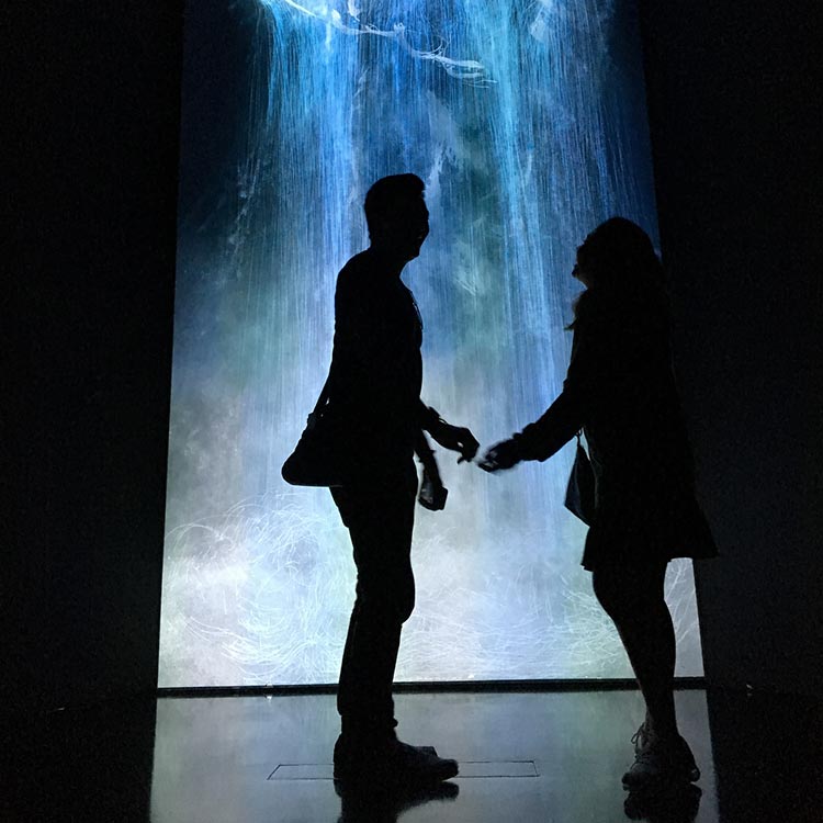 ชาคริต แย้มนาม แอน ภัททิรา