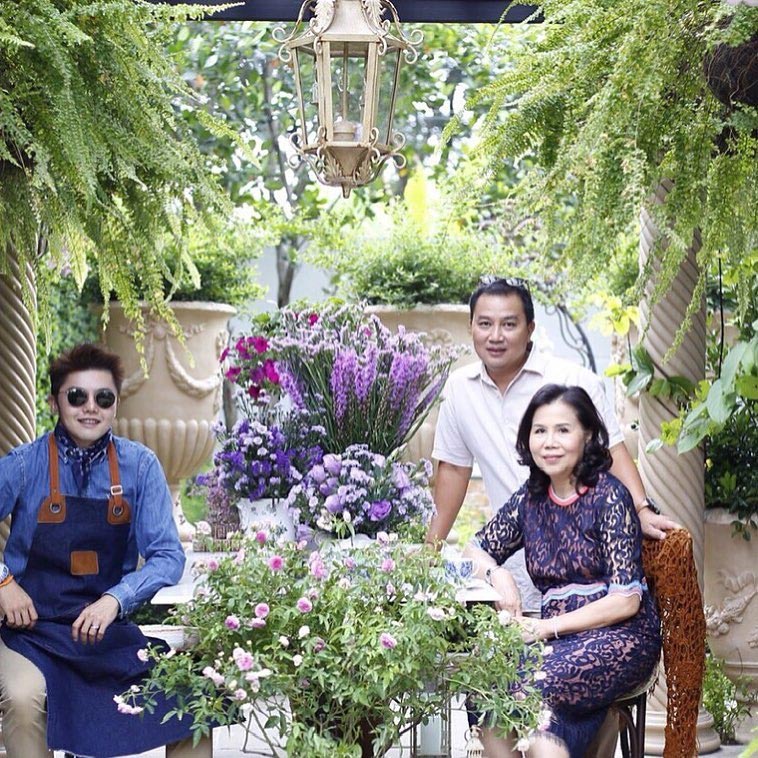 ชมพู่ อารยา