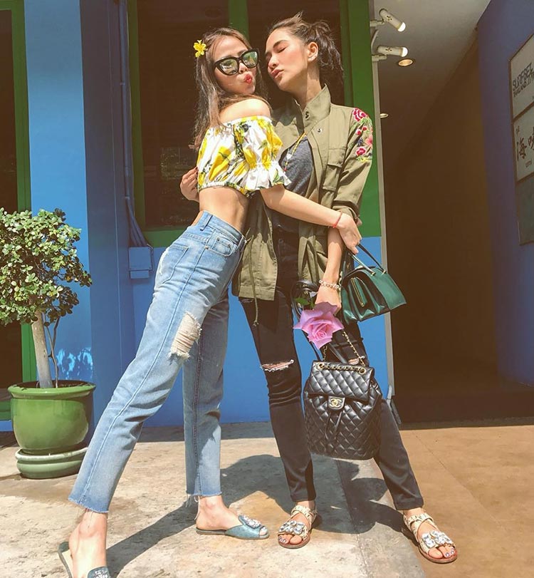 พลอย เฌอมาลย์