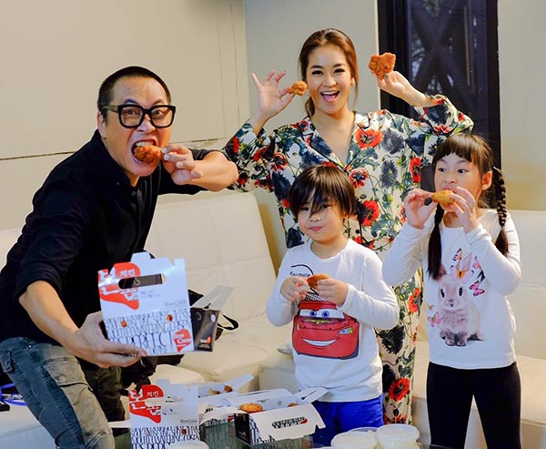 เปิ้ล นาคร