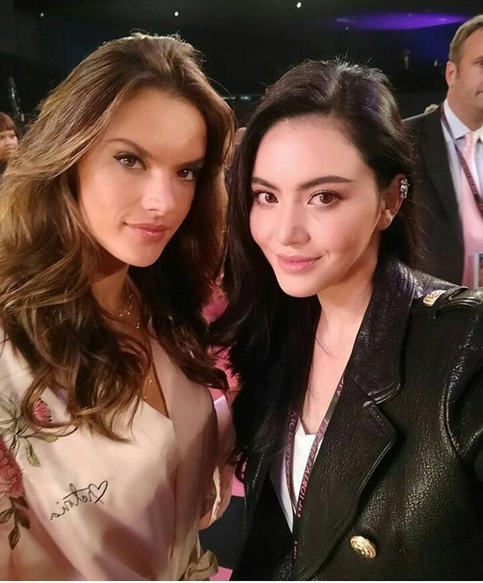 ใหม่ ดาวิกา น้ำตาล ชลิตา