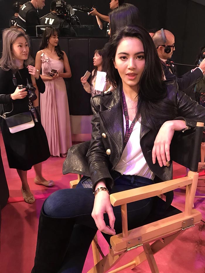 ใหม่ ดาวิกา